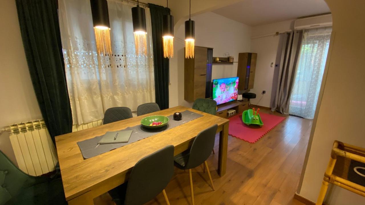 Lux Apartment Barbara 波雷奇 外观 照片
